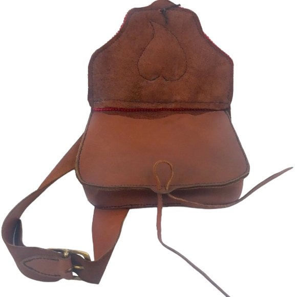 Possible Bag Mountain Man Hunting Pouch Heart ❤️ Crossbody - Picture 5 of 7